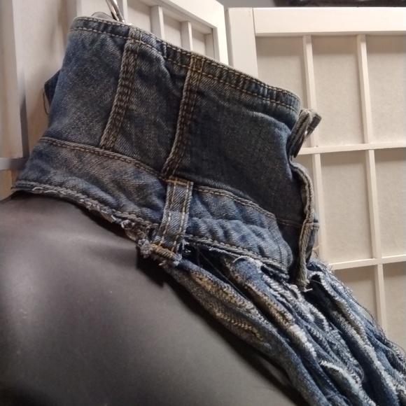 Denim Curled Choker - Picture 4 of 5